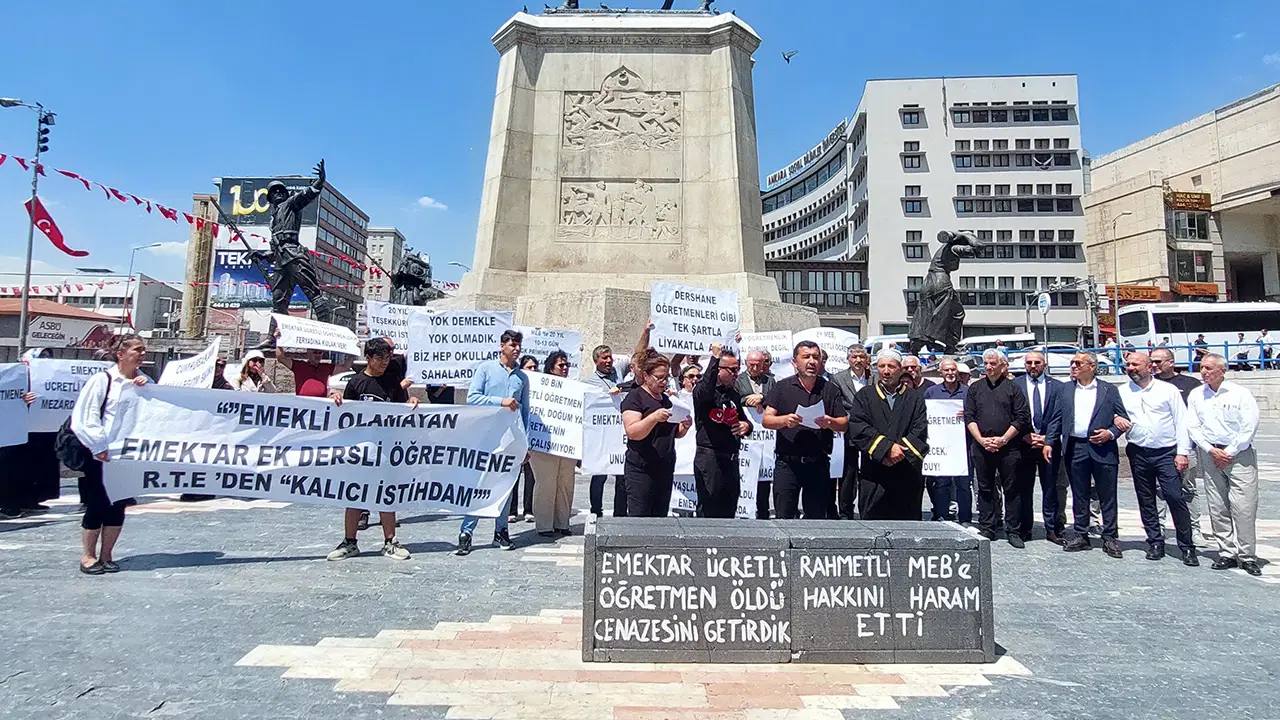 Ücretli öğretmenlerden kadro talebi: ‘Ayrıcalık değil, haklarımızı istiyoruz’ Img